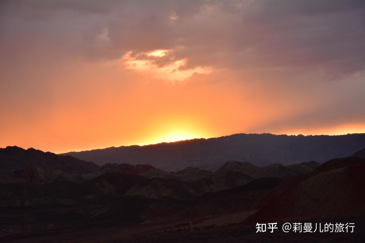2021亚洲阿v天堂在线观看2021亚洲阿v天堂在线观看，探索虚拟世界的神秘魅力