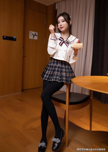制服丝袜中文字幕在线制服丝袜，时尚与优雅的在线展示