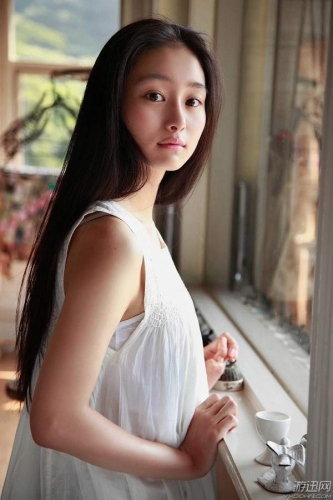 日本少妇中文喷潮手机在线，时尚与科技的完美融合