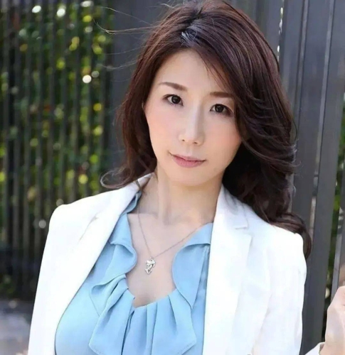 人妻少妇精品久久人妻少妇精品久久，深度解析网络热议