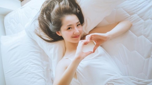 色综合久久天天，新闻资讯网站深度解析色综合久久天天综线观看,天堂中文网
