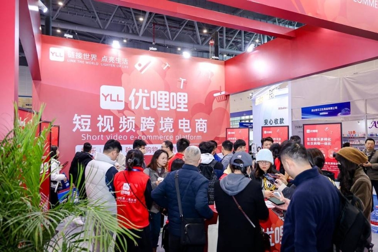 看海外直播app一、海外直播App，开启跨境社交与娱乐新纪元