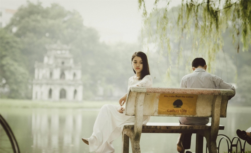 人妻少妇看A偷人无码精品人妻少妇看A偷人无码精品，揭秘网络诱惑下的道德底线